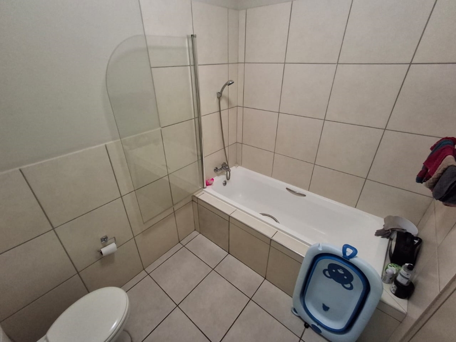 2 Bedroom Property for Sale in Brentwood Gauteng