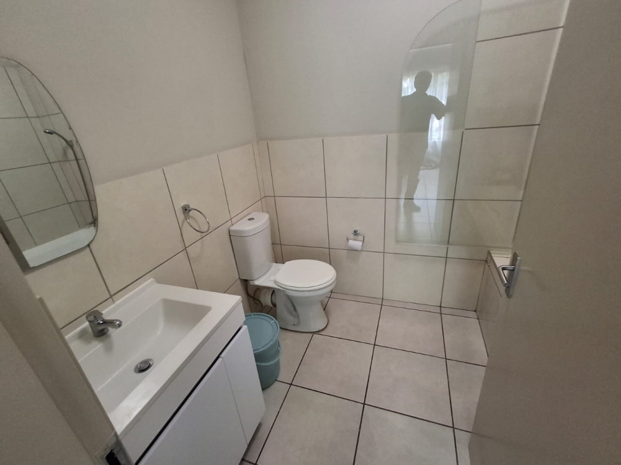 2 Bedroom Property for Sale in Brentwood Gauteng