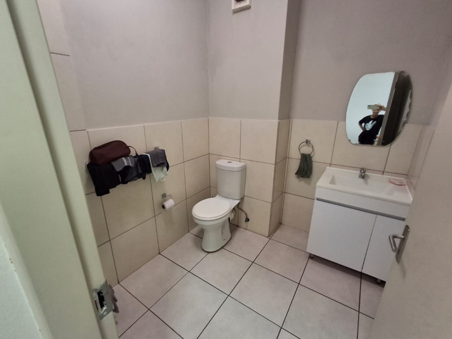 2 Bedroom Property for Sale in Brentwood Gauteng