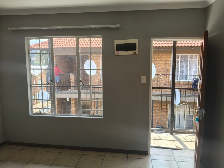1 Bedroom Property for Sale in Kempton Park Ext 1 Gauteng