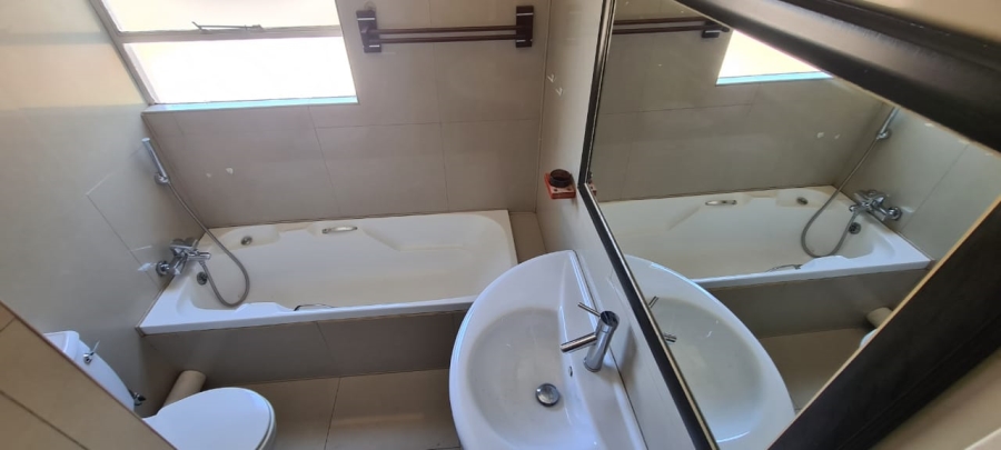 To Let 2 Bedroom Property for Rent in Pomona Gauteng
