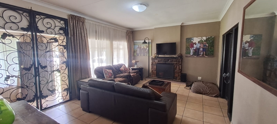 4 Bedroom Property for Sale in Freeway Park Gauteng
