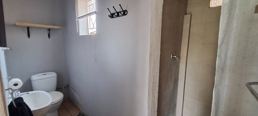 4 Bedroom Property for Sale in Freeway Park Gauteng
