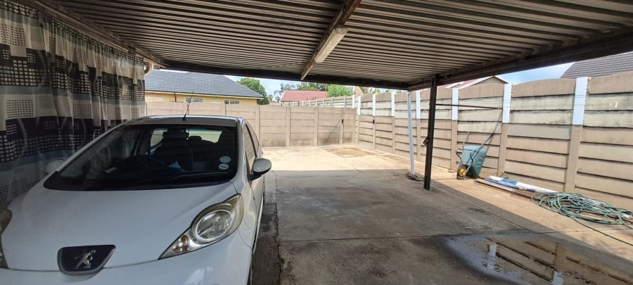 4 Bedroom Property for Sale in Freeway Park Gauteng