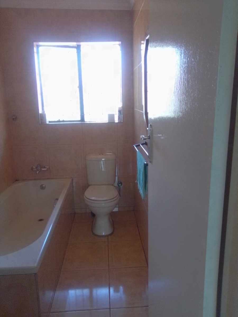 3 Bedroom Property for Sale in Dalpark Gauteng