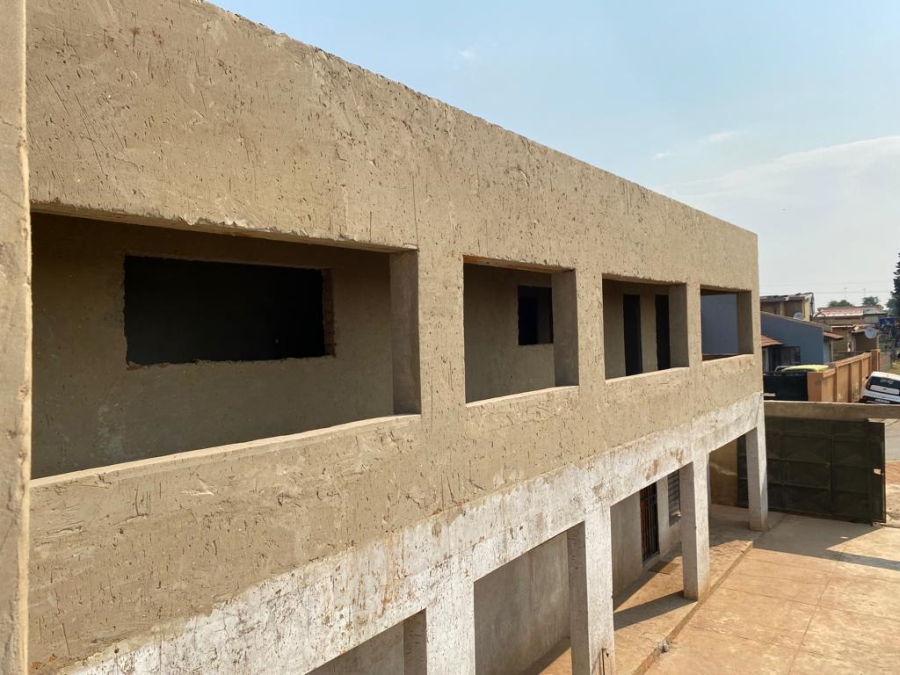 1 Bedroom Property for Sale in Jabulani Gauteng