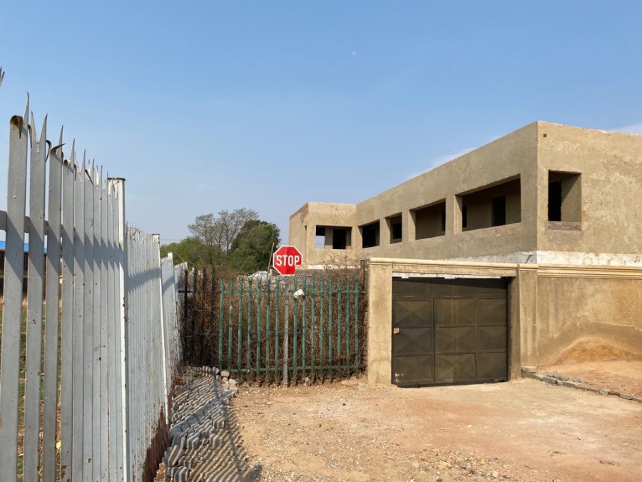 1 Bedroom Property for Sale in Jabulani Gauteng