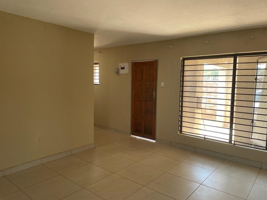1 Bedroom Property for Sale in Jabulani Gauteng