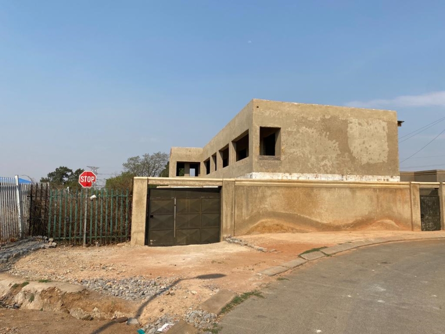 1 Bedroom Property for Sale in Jabulani Gauteng