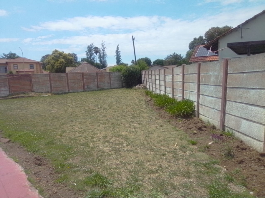 3 Bedroom Property for Sale in Dalpark Gauteng