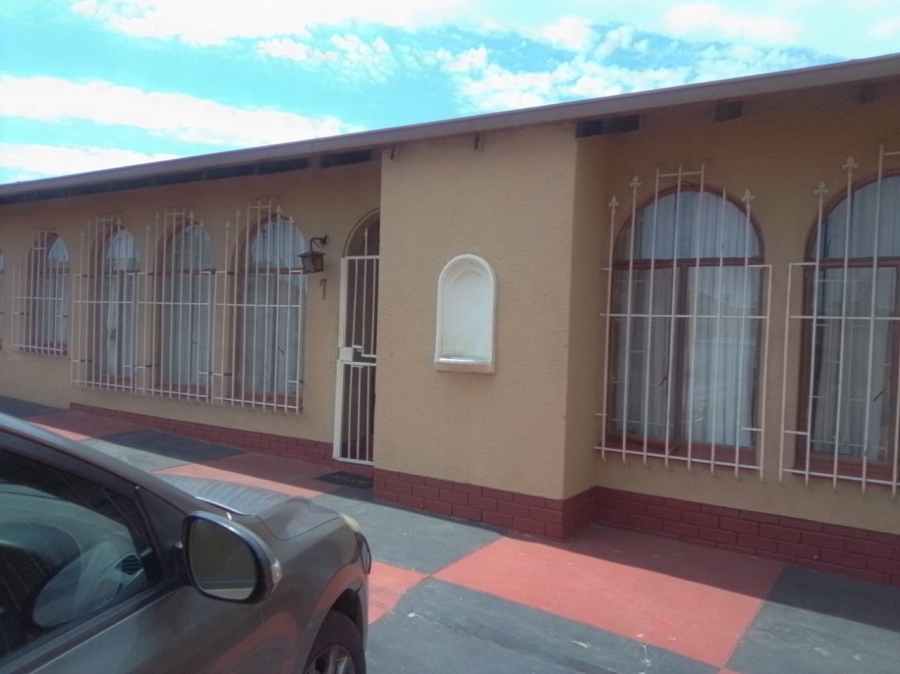 3 Bedroom Property for Sale in Dalpark Gauteng