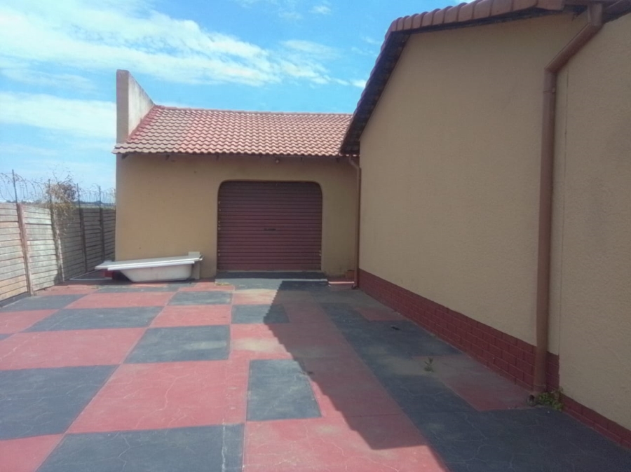 3 Bedroom Property for Sale in Dalpark Gauteng