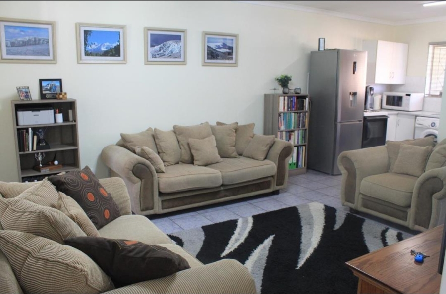 2 Bedroom Property for Sale in Pomona Gauteng