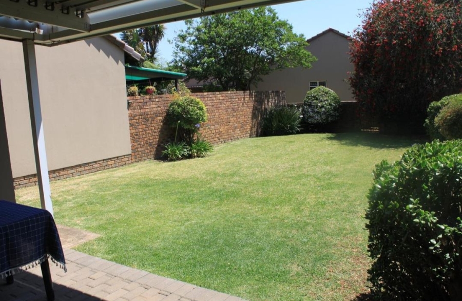 2 Bedroom Property for Sale in Pomona Gauteng