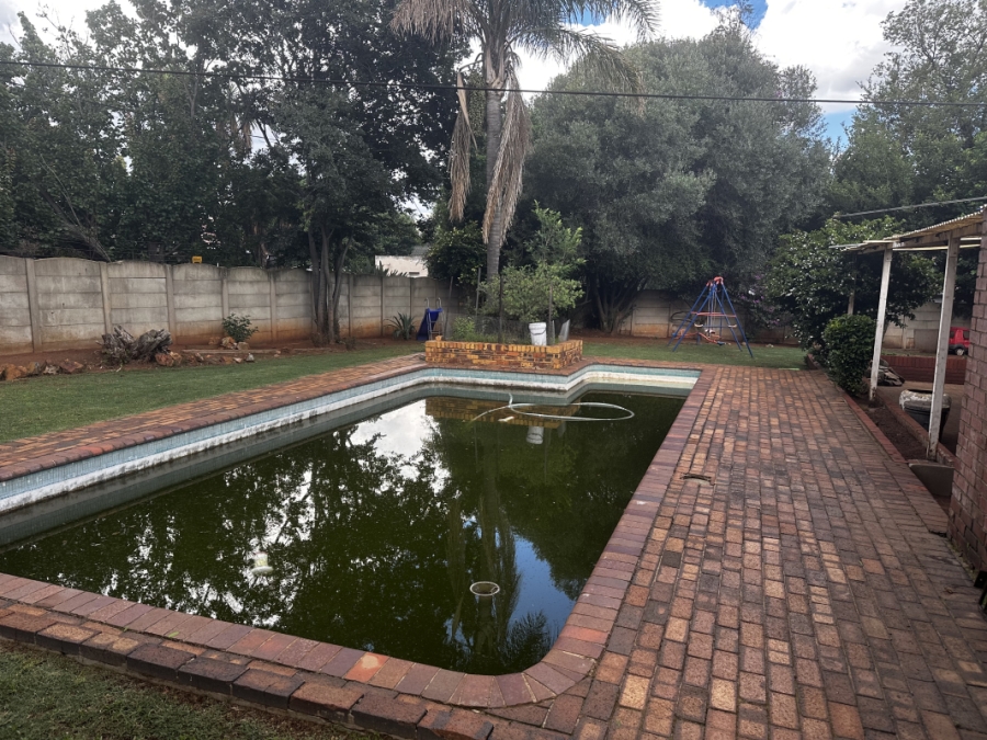 3 Bedroom Property for Sale in Marlands Gauteng