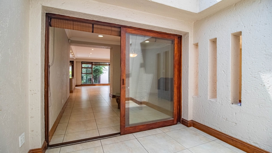 3 Bedroom Property for Sale in Bedfordview Gauteng