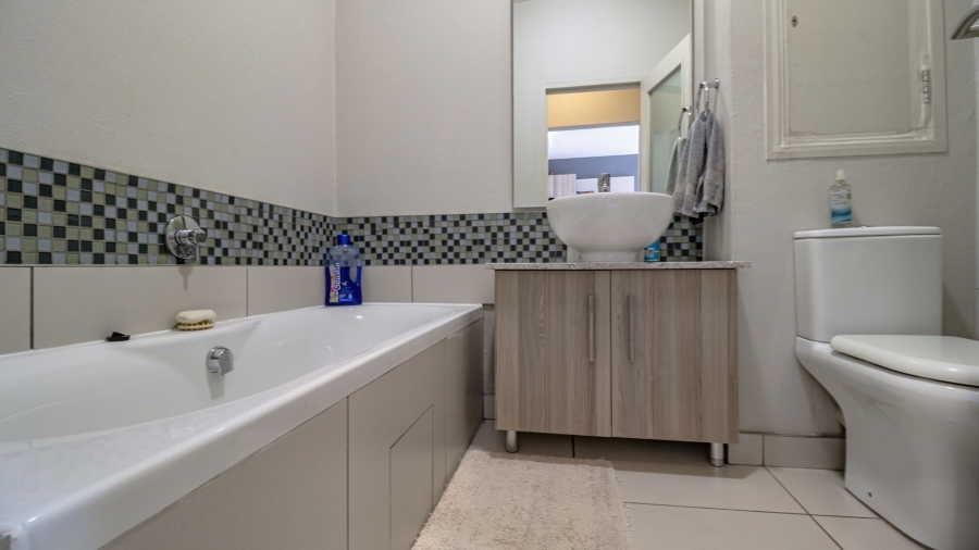 2 Bedroom Property for Sale in Edenburg Gauteng