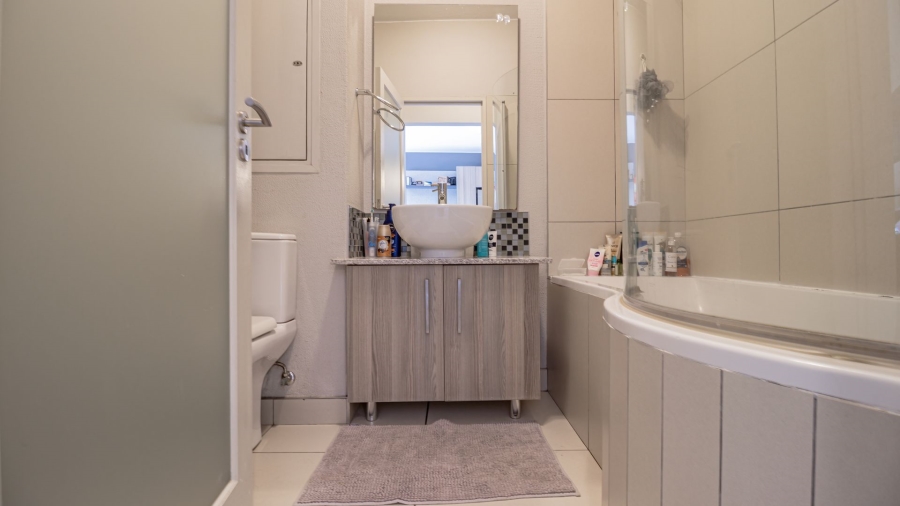 2 Bedroom Property for Sale in Edenburg Gauteng