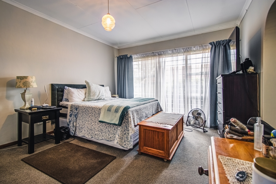 3 Bedroom Property for Sale in Glen Marais Gauteng