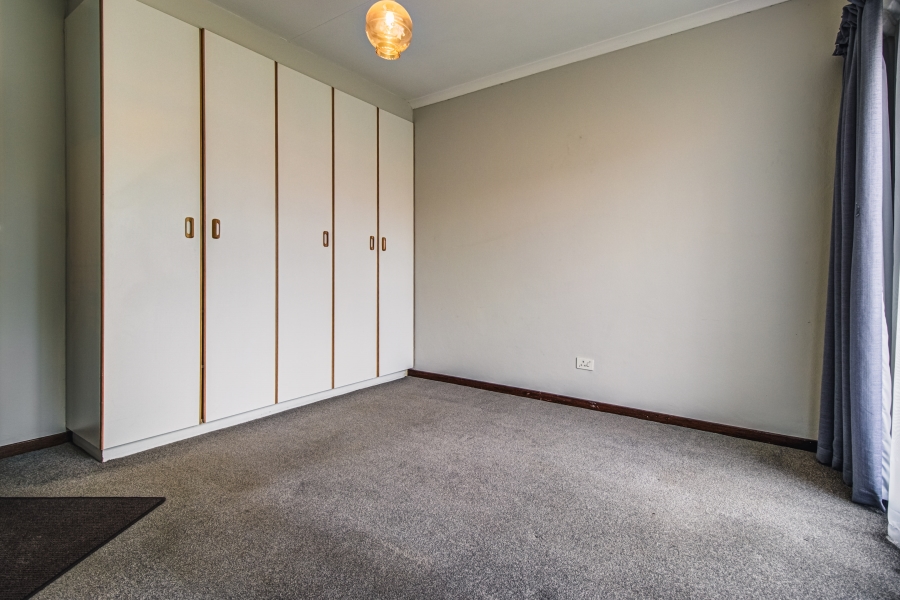 3 Bedroom Property for Sale in Glen Marais Gauteng