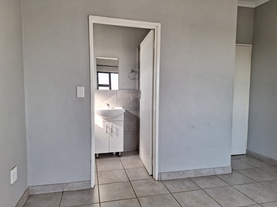 3 Bedroom Property for Sale in Terenure Gauteng