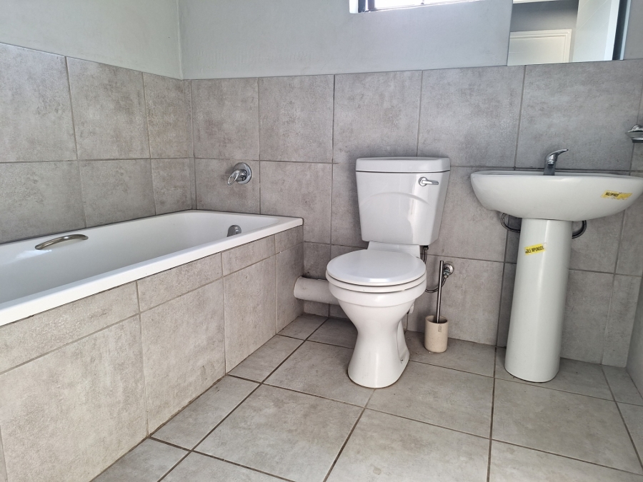 3 Bedroom Property for Sale in Terenure Gauteng