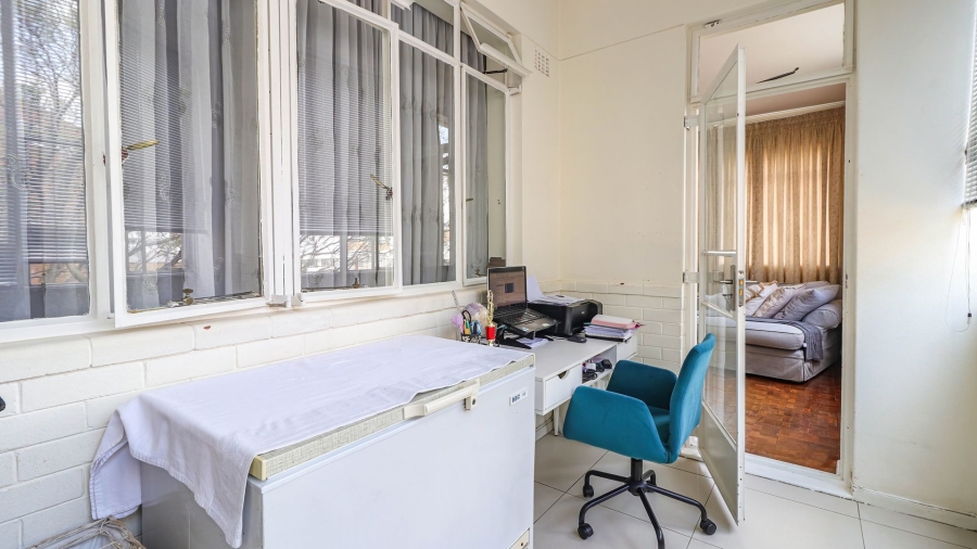 2 Bedroom Property for Sale in Killarney Gauteng