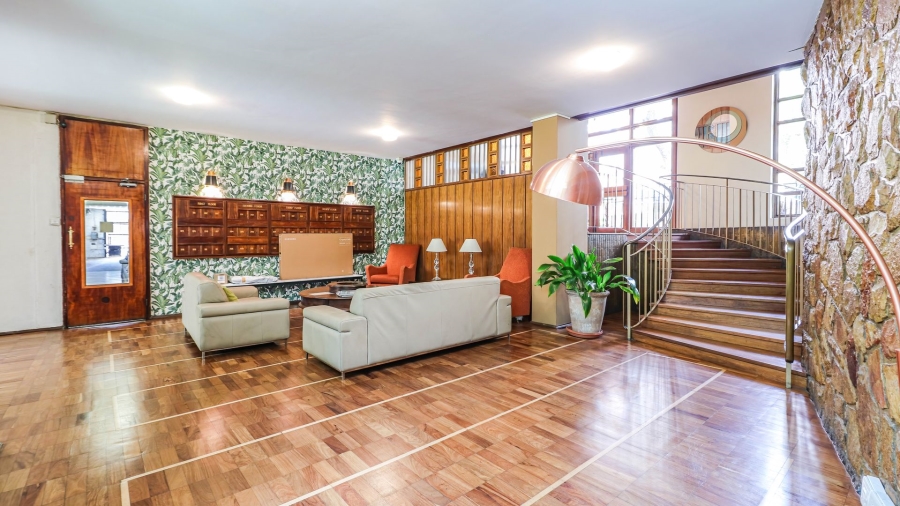 2 Bedroom Property for Sale in Killarney Gauteng