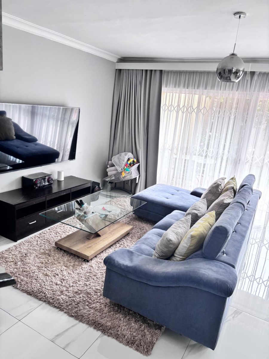 3 Bedroom Property for Sale in Edleen Gauteng
