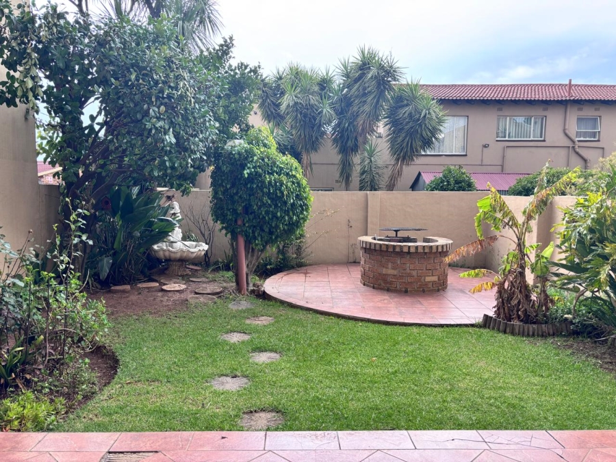 3 Bedroom Property for Sale in Edleen Gauteng