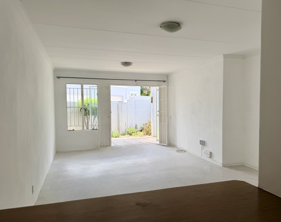 2 Bedroom Property for Sale in President Ridge Gauteng