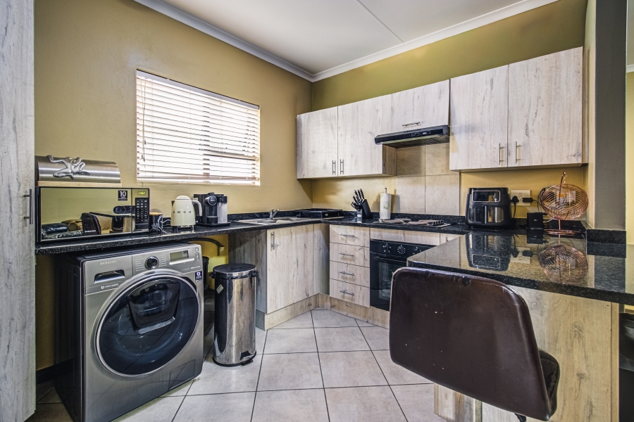 2 Bedroom Property for Sale in Brentwood Gauteng