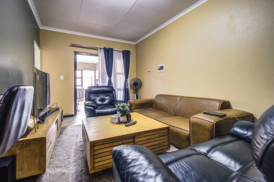 2 Bedroom Property for Sale in Brentwood Gauteng