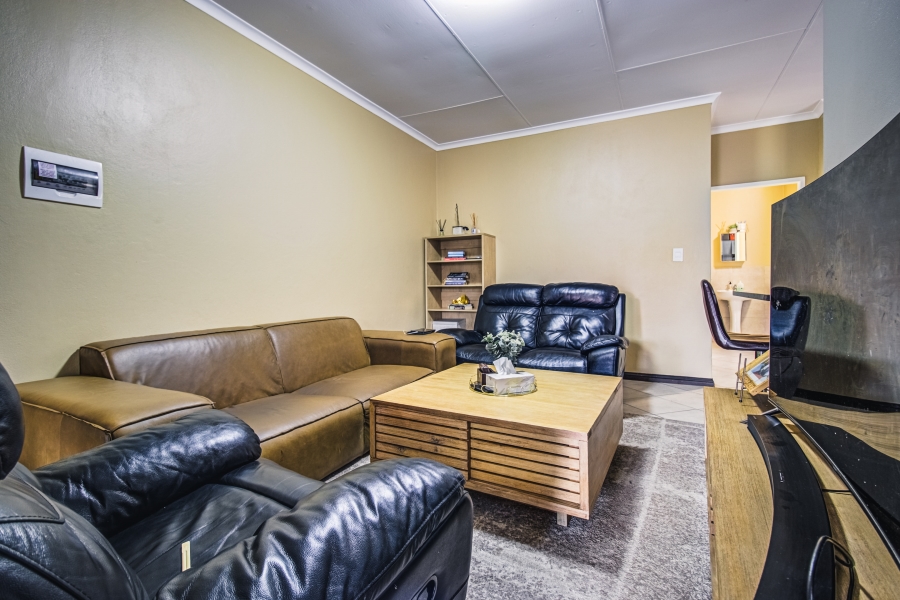 2 Bedroom Property for Sale in Brentwood Gauteng