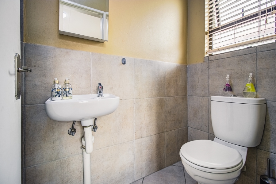 2 Bedroom Property for Sale in Brentwood Gauteng