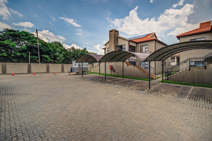 2 Bedroom Property for Sale in Brentwood Gauteng