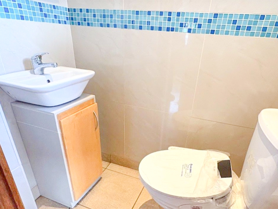 3 Bedroom Property for Sale in Cheltondale Gauteng