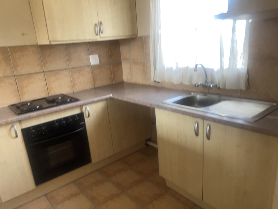 2 Bedroom Property for Sale in Greenhills Ext 3 Gauteng
