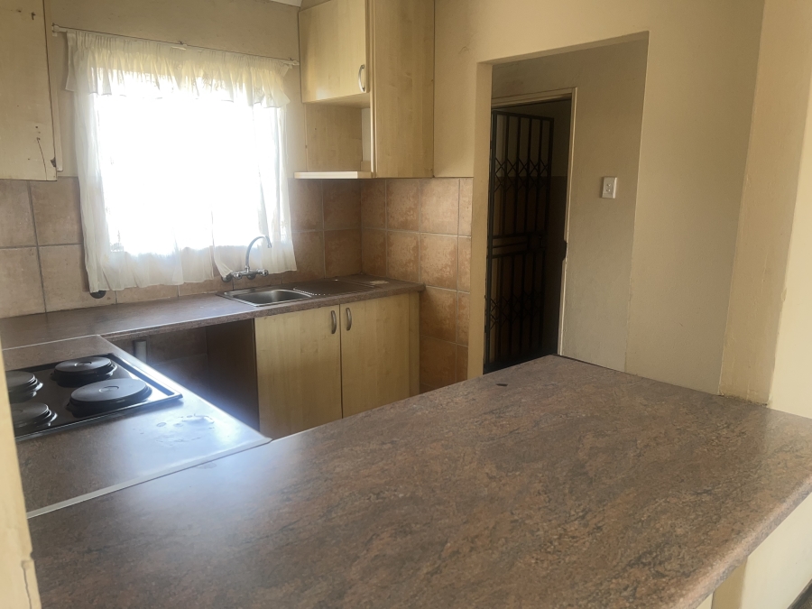 2 Bedroom Property for Sale in Greenhills Ext 3 Gauteng