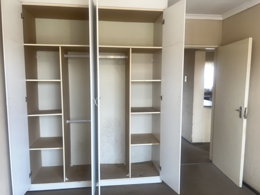 2 Bedroom Property for Sale in Greenhills Ext 3 Gauteng