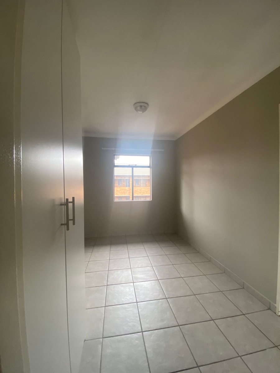 1 Bedroom Property for Sale in Sky City Gauteng