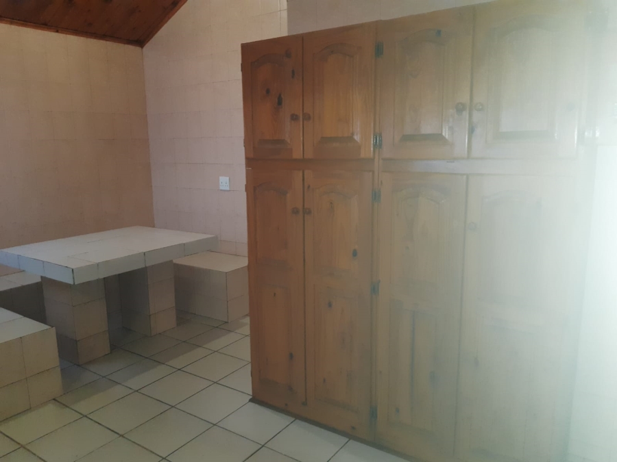 3 Bedroom Property for Sale in Bonaero Park Gauteng