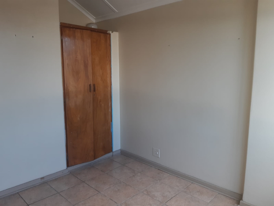 3 Bedroom Property for Sale in Bonaero Park Gauteng