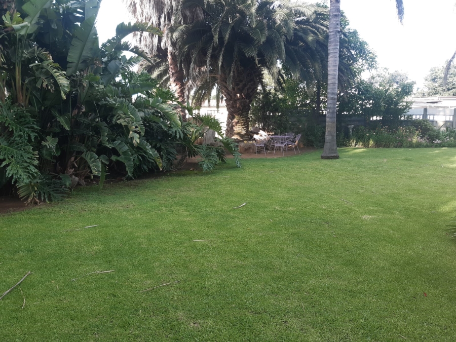 3 Bedroom Property for Sale in Bonaero Park Gauteng