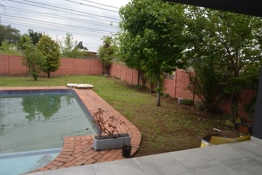 3 Bedroom Property for Sale in Croydon Gauteng