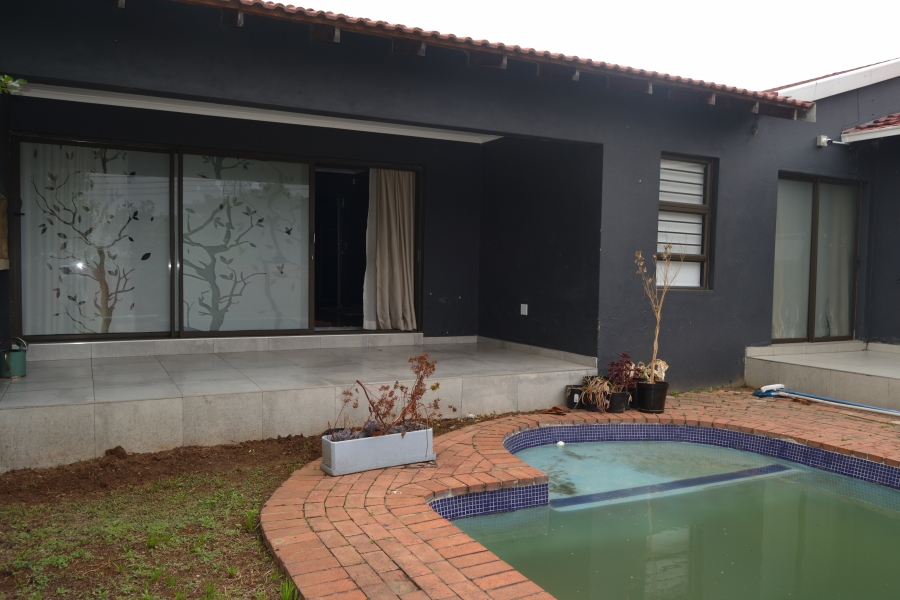 3 Bedroom Property for Sale in Croydon Gauteng