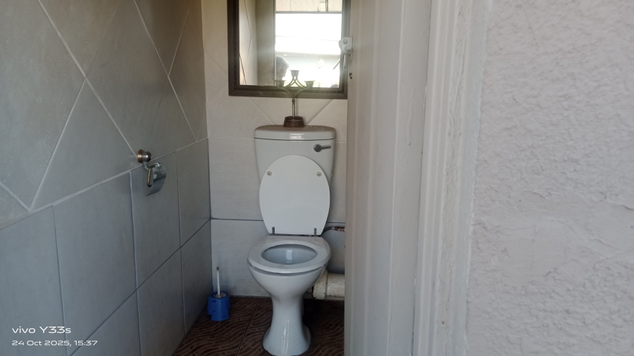 3 Bedroom Property for Sale in Sonland Park Gauteng