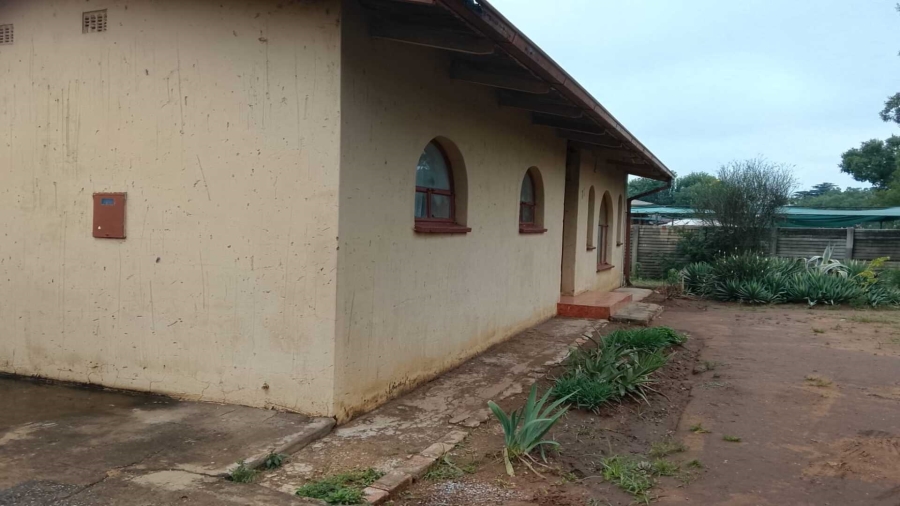 1 Bedroom Property for Sale in Vanderbijlpark CE 2 Gauteng