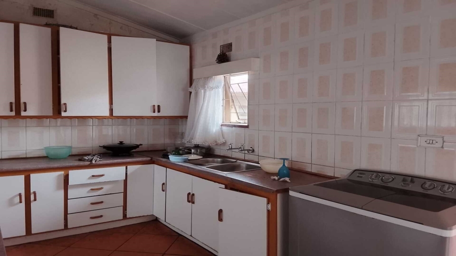 1 Bedroom Property for Sale in Vanderbijlpark CE 2 Gauteng