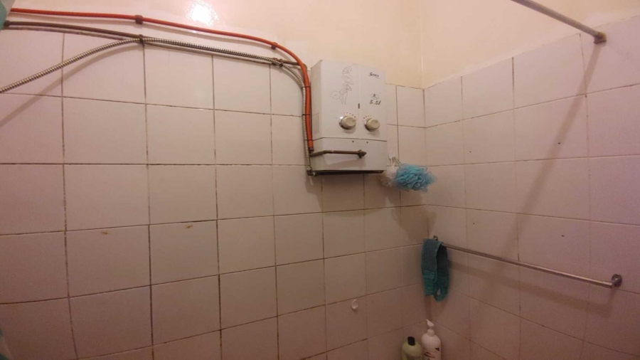 6 Bedroom Property for Sale in Sonland Park Gauteng